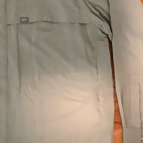 G.Loomis vented fishing shirt XL - Picture 5 of 9